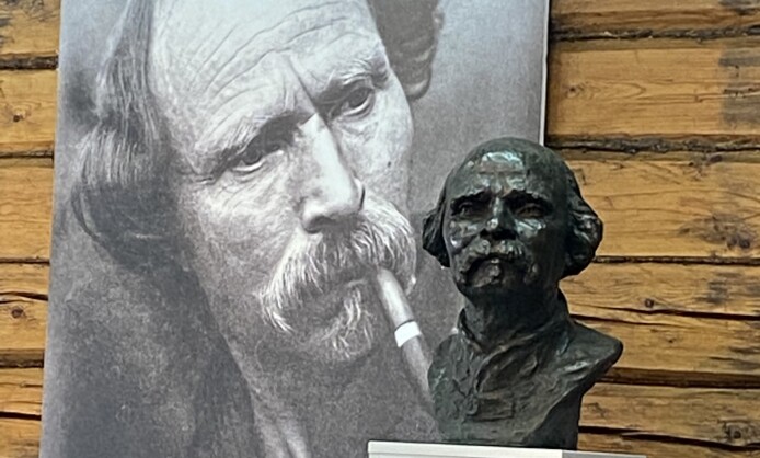 Главное здание МРМИИ имени С. Д. Эрьзи Главное здание МРМИИ имени С. Д. Эрьзи