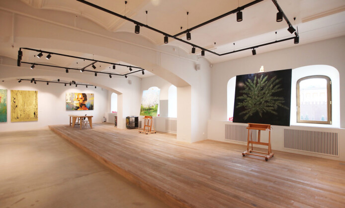 Галерея ГУМ-Red-Line