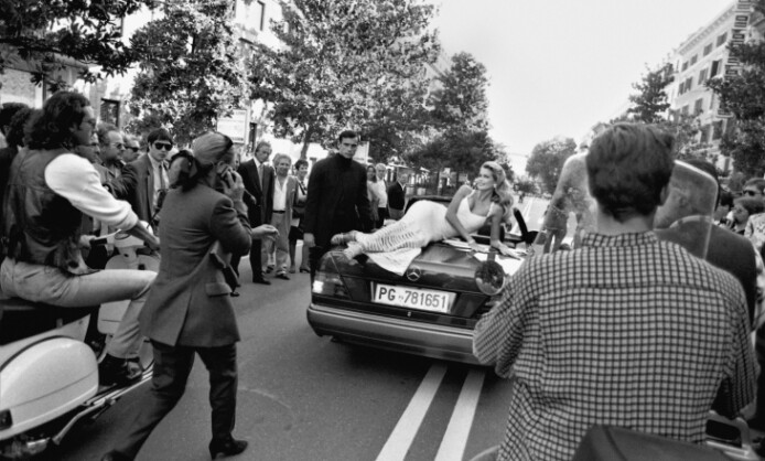 Рино Бариллари Король папарацци  Рино Бариллари Король папарацци