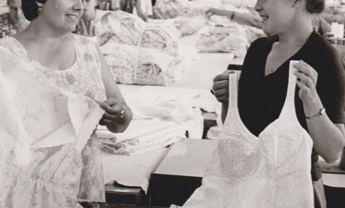 Фотовыставка «Заводы, ушедшие в историю» Фотовыставка «Заводы, ушедшие в историю»