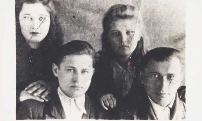 Осторожно раскрашено Осторожно раскрашено