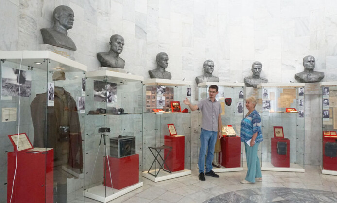 Выставка «С «лейкой» и блокнотом» Выставка «С «лейкой» и блокнотом»