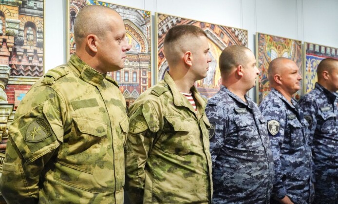 «Воин. Миротворец. Молитвенник. Образ святого благоверного князя Александра Невского в убранстве Исаакиевского и Сампсониевского соборов и храма Спас на Крови». «Воин. Миротворец. Молитвенник. Образ святого благоверного князя Александра Невского в убранстве Исаакиевского и Сампсониевского соборов и храма Спас на Крови».