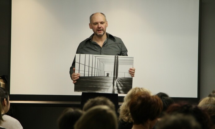 Выставка «Волчок»