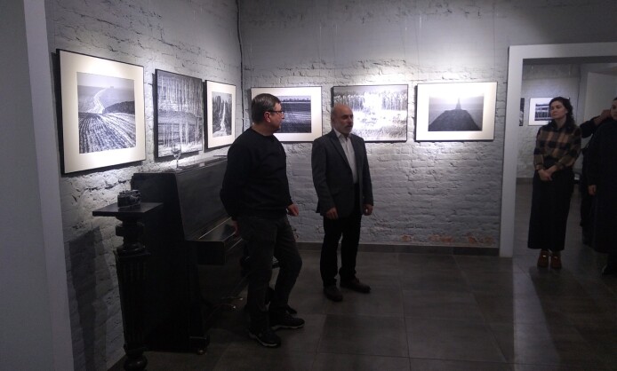 Выставка Евгения Степанова "Близкие пейзажи" Выставка Евгения Степанова "Близкие пейзажи"