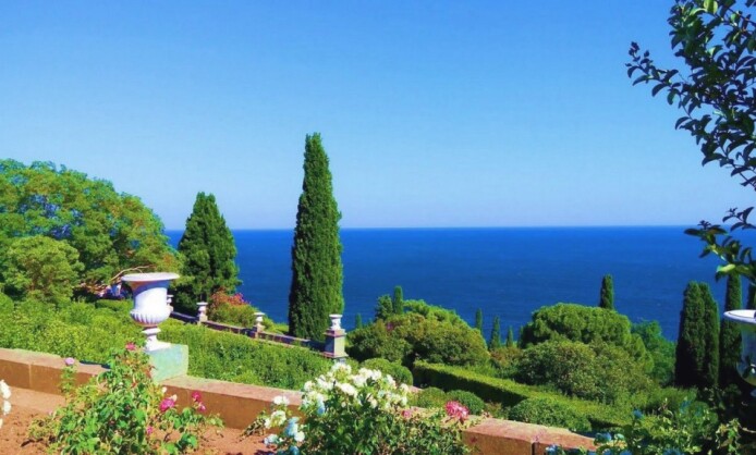 Выставка «В объективе – Крым» Выставка «В объективе – Крым»