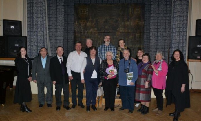 Выставка фотохудожника Сорокина А. А. «Весна в душе – весна в природе» Выставка фотохудожника Сорокина А. А. «Весна в душе – весна в природе»