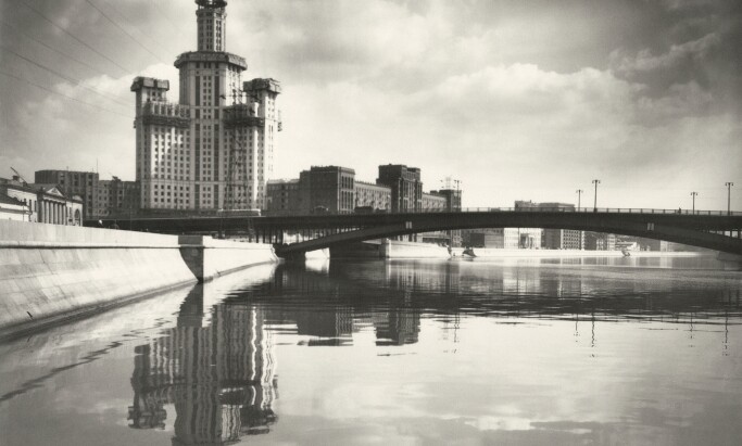 НАУМ ГРАНОВСКИЙ Москва: от первых такси до олимпийских строек НАУМ ГРАНОВСКИЙ Москва: от первых такси до олимпийских строек