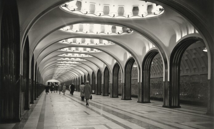 НАУМ ГРАНОВСКИЙ Москва: от первых такси до олимпийских строек НАУМ ГРАНОВСКИЙ Москва: от первых такси до олимпийских строек