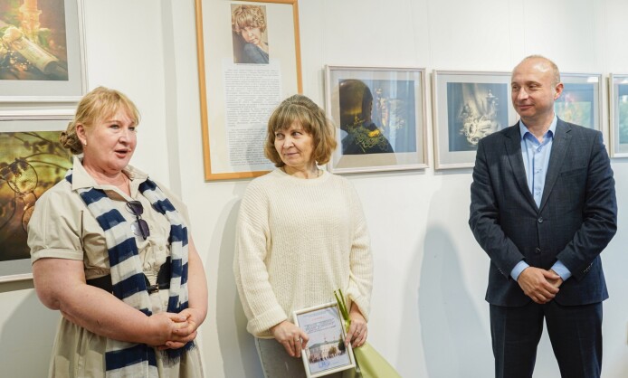 Выставка Елены Сивенок «Этюды в тёплых тонах» Выставка Елены Сивенок «Этюды в тёплых тонах»