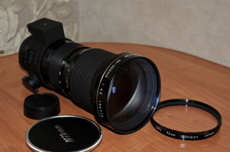 Nikon Zoom-Nikkor 50-300 mm f/ 4.5 ED Ai-s
