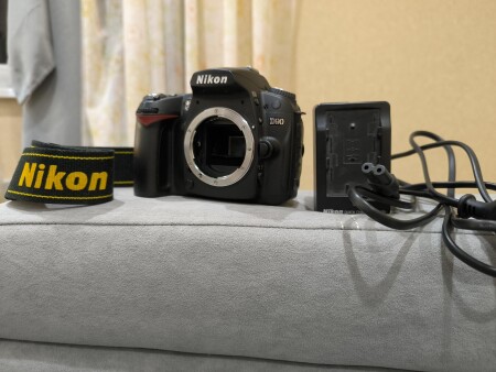 Nikon D90