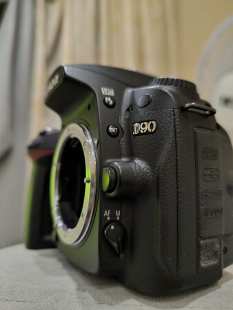 Nikon D90