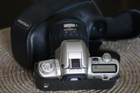 Pentax MZ-50