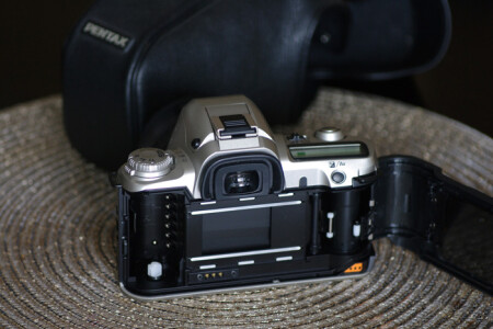 Pentax MZ-50