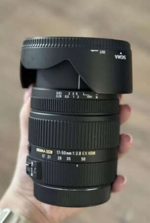 Продаётся объектив Sigma 17-50 f2.8 canon