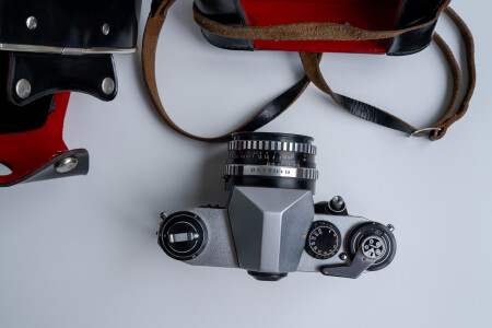 Фотокамера плёночная Praktica Super TL + Теssar 2,8/50