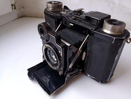 Zeiss Ikon Super Nettel 