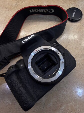 Фотоаппарат Canon eos 700d с объективом