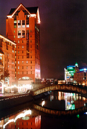 Riverside Tower