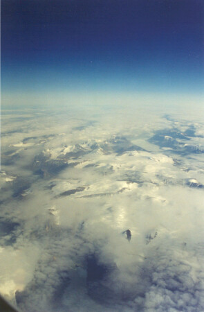 Между небом и землей