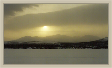 Горы далёкие, горы туманные...