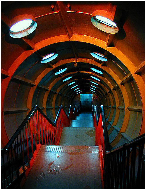 Tunnel
