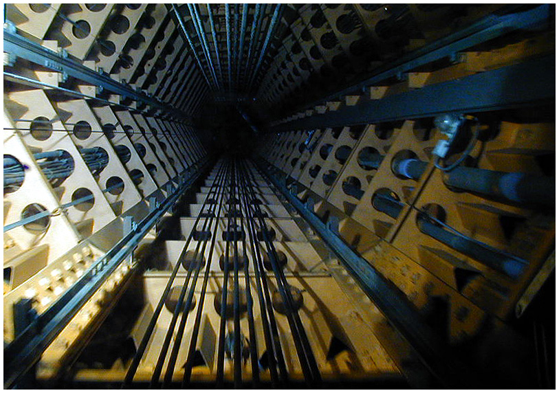 Tunnel 2