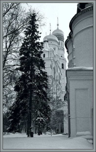 Зима. Кремль.