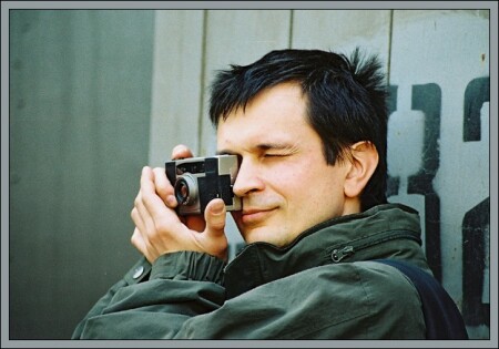 ФотоФорум 2002. Клуб Фото.Ру. Секретный агент и его шпионьска камера :)