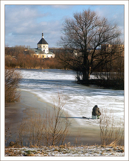Весна в городе. Последний лед.