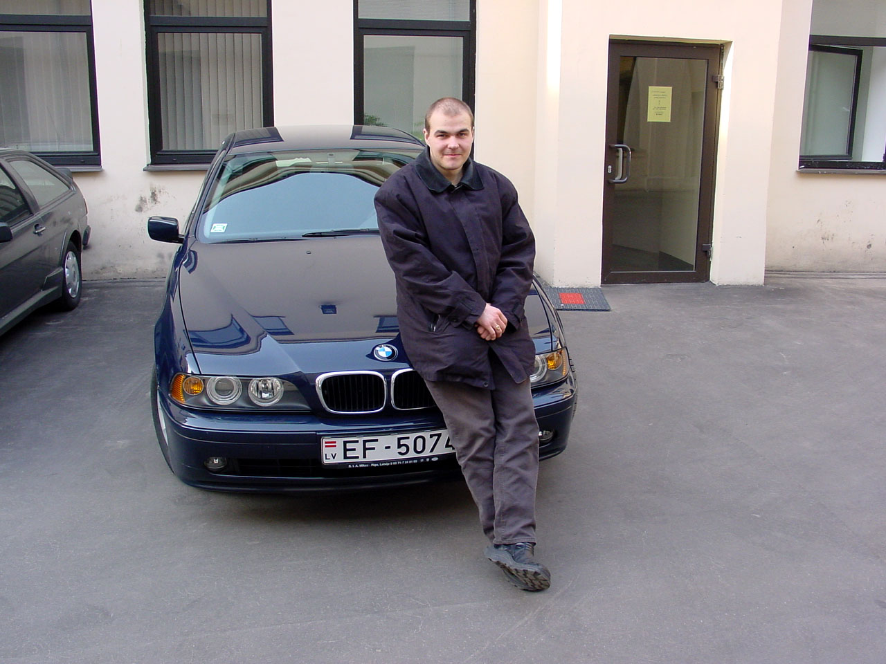 Сам автор