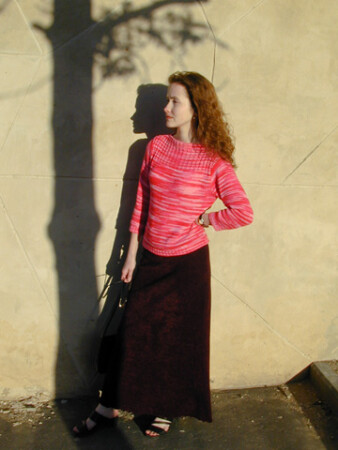 В тени дерева...