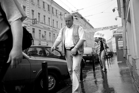 Куда бежишь, Уважаемый? :)