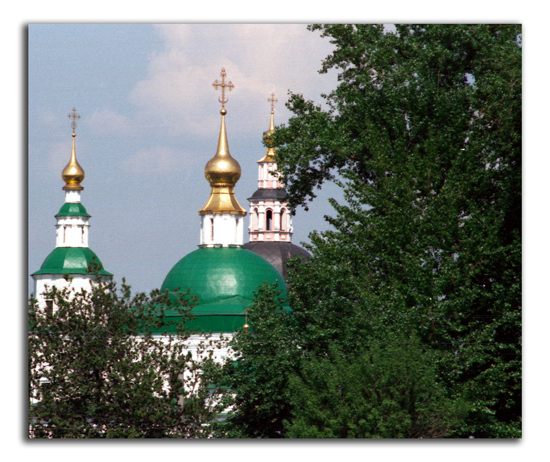 Утопая в листве