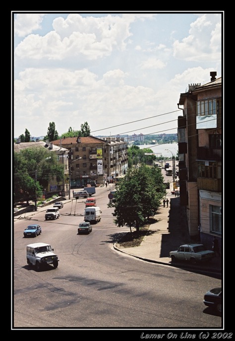 Воронеж. Спуск к Чернавскому мосту. Июнь 2002.