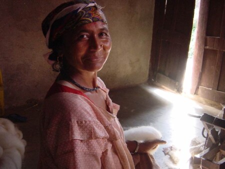 ...старуха пряла свою прялку