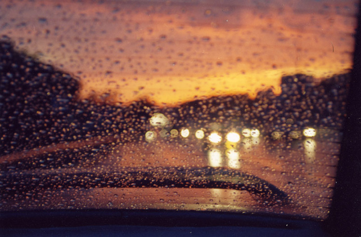 Закат во время грозы