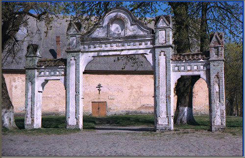 ВОРОТА и храм