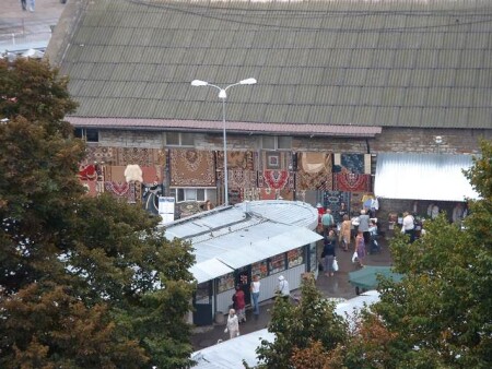 Базар на &quot;Балтийском вокзале&quot;