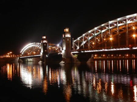 Мост над Невой