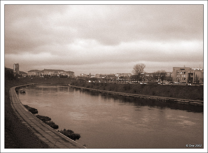 Река