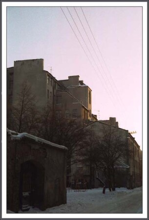 Журфак в пастельных тонах
