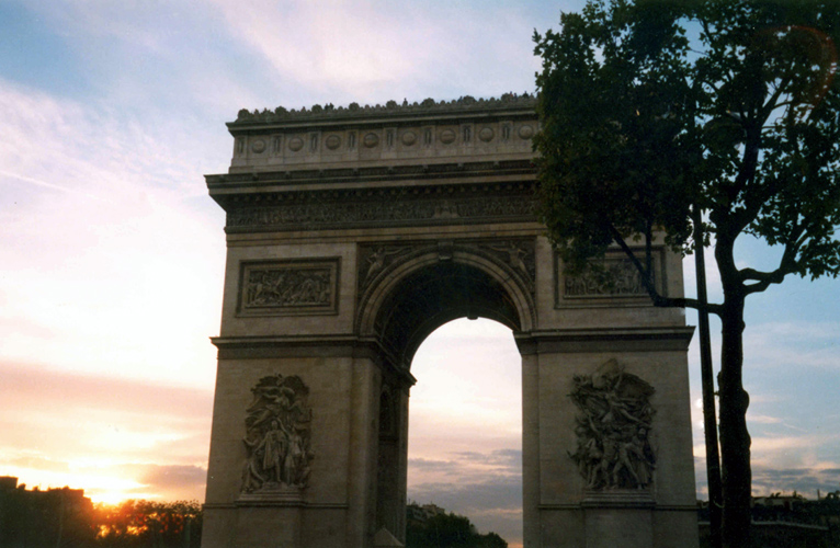 Arc de Triumph (sunset)