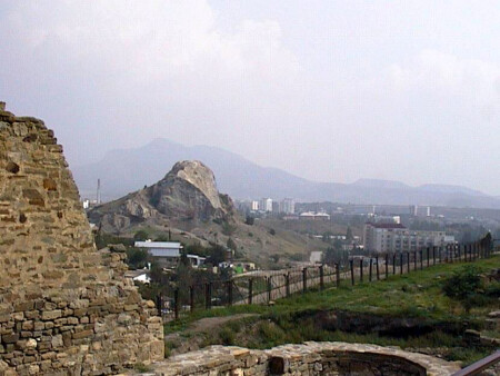 Старые развалины