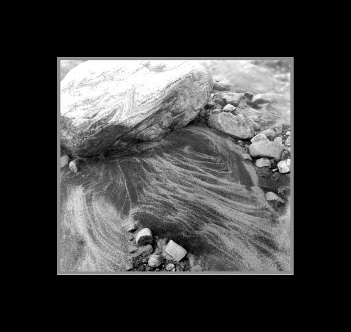 песок и камни