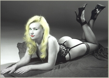 Секси в стиле ретро...