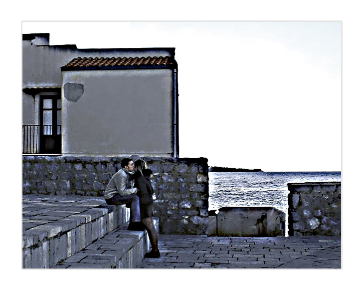 "Il bacio rubato..."