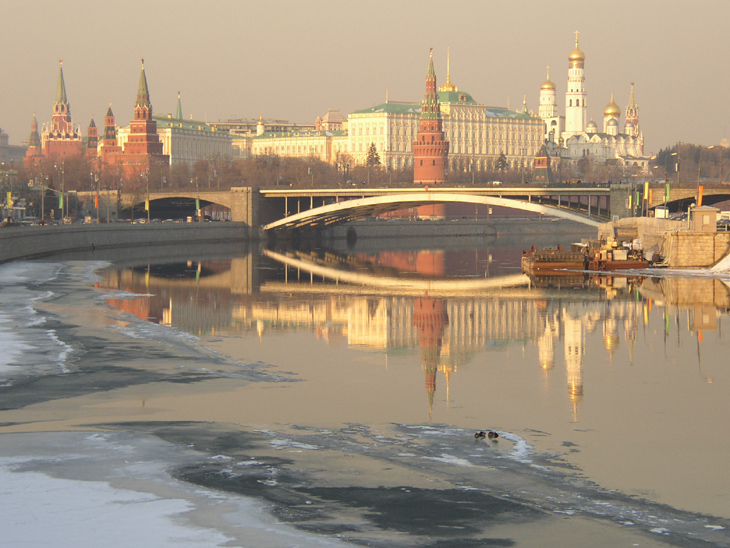 Москва река, Кремль