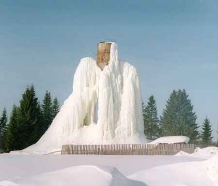 Колосс Озёлский